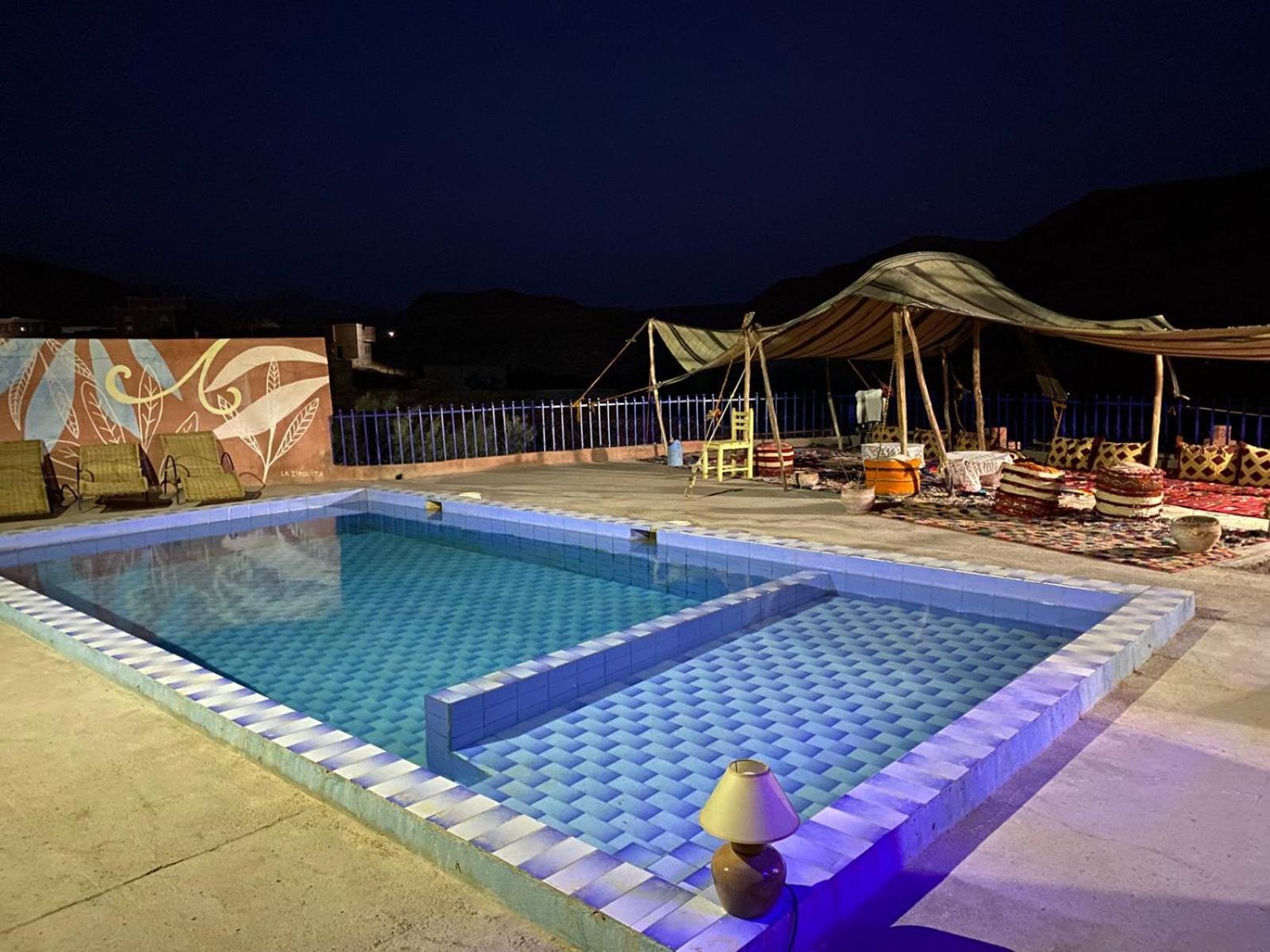 Hotel Familiale Les Grotte 아이트벤하두 외부 사진