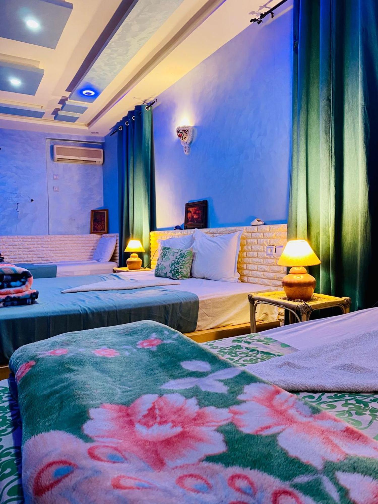 Hotel Familiale Les Grotte 아이트벤하두 외부 사진